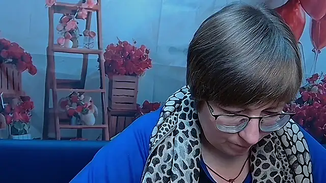 Snapshot of RadaChudna chatting on March 12, 5:57 am RadaChudna online show from March 12, 5:57 am