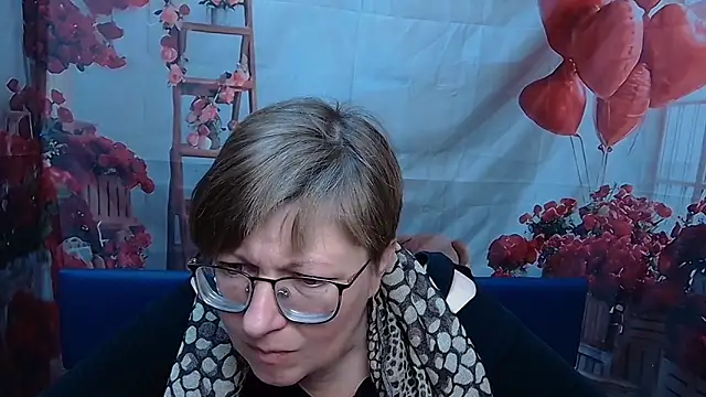 Snapshot of RadaChudna chatting on March 17, 6:06 am RadaChudna online show from March 17, 6:06 am