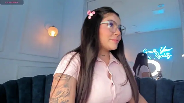 Snapshot of Zafiro21_ chatting on April 15, 8:53 pm Zafiro21 online show from April 15, 8:53 pm
