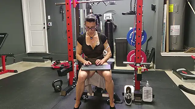 lunasexy79 online show from June 8, 2:50 pm