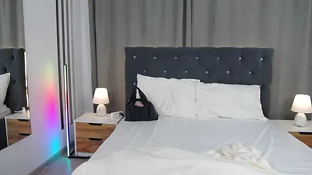 VikkyVonn online show from June 24, 10:36 am