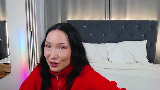 VikkyVonn online show from July 1, 11:01 am