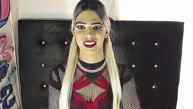 Kristal Queen01 online show from May 25, 6:03 pm
