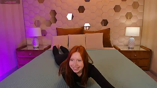 StellaBev online show from March 11, 7:58 am