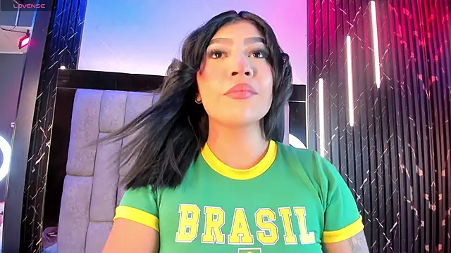 CamilaParisi online show from June 21, 11:35 am