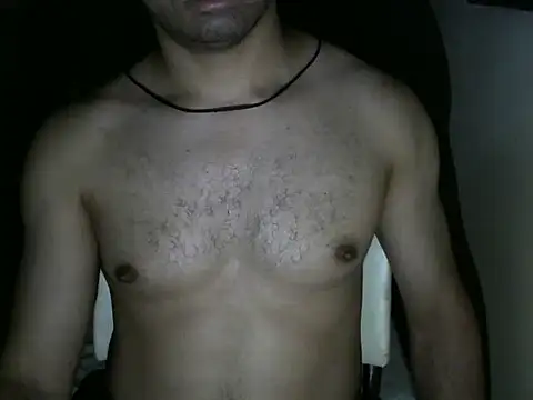 Snapshot of honeybatista chatting on February 14, 12:40 am honeybatista online show from February 14, 12:40 am