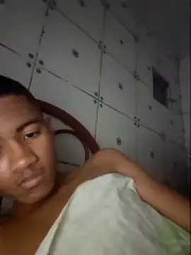 jujubinha1028 online show from February 28, 2:45 am