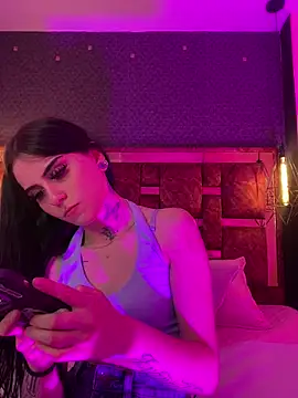 Veronicaa lodge1 online show from March 27, 2:50 am