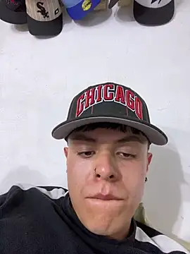 Jovenoo online show from February 13, 10:28 pm
