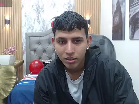 Asher millerr online show from February 14, 10:39 pm