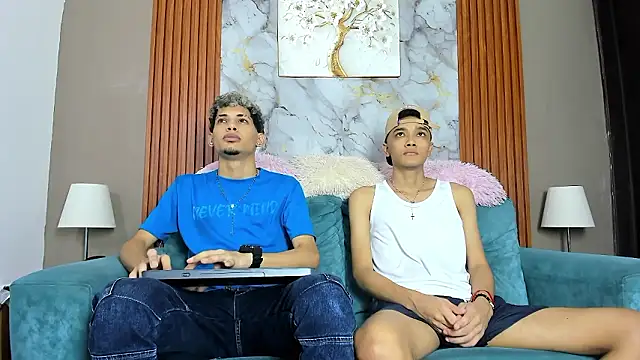 Snapshot of YOUNG_BOYS_HELL chatting on March 15, 1:22 am YOUNG BOYS HELL online show from March 15, 1:22 am