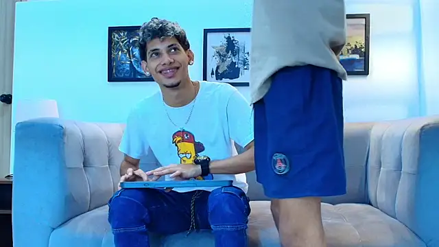 Snapshot of YOUNG_BOYS_HELL chatting on March 30, 1:28 am YOUNG BOYS HELL online show from March 30, 1:28 am