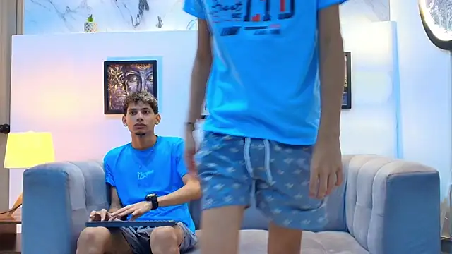 Snapshot of YOUNG_BOYS_HELL chatting on March 31, 1:07 am YOUNG BOYS HELL online show from March 31, 1:07 am