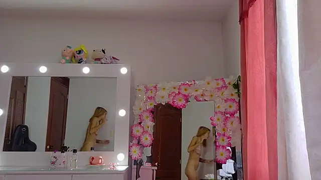 Mis Cersi online show from July 20, 8:22 pm