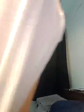 ninac4hot online show from June 30, 1:06 am