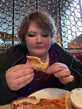 plushietoy online show from March 11, 10:16 pm