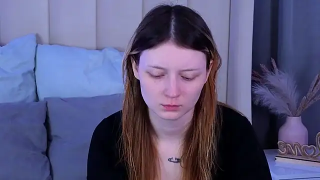 AlyssFrost online show from July 30, 8:35 am