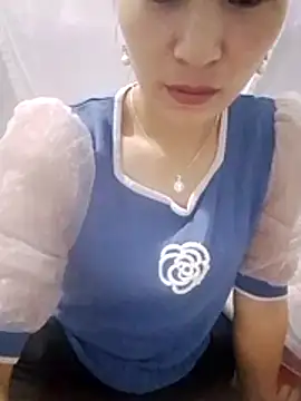 Snapshot of Thobaby112 chatting on April 19, 9:17 pm Thobaby112 online show from April 19, 9:17 pm