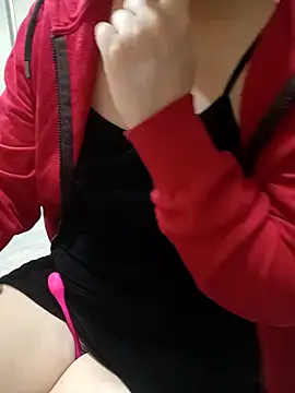 Snapshot of Cortny_xo chatting on February 19, 1:40 pm Cortny xo online show from February 19, 1:40 pm