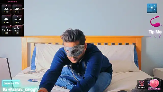 aarrav hotty online show from April 2, 8:28 pm