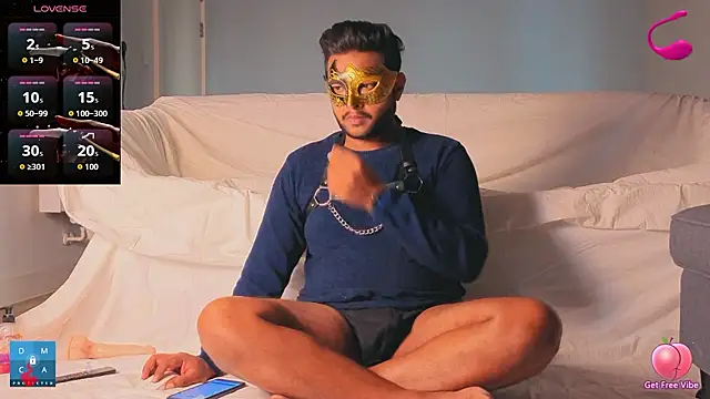Snapshot of aarrav_hotty chatting on August 3, 7:06 pm aarrav hotty online show from August 3, 7:06 pm