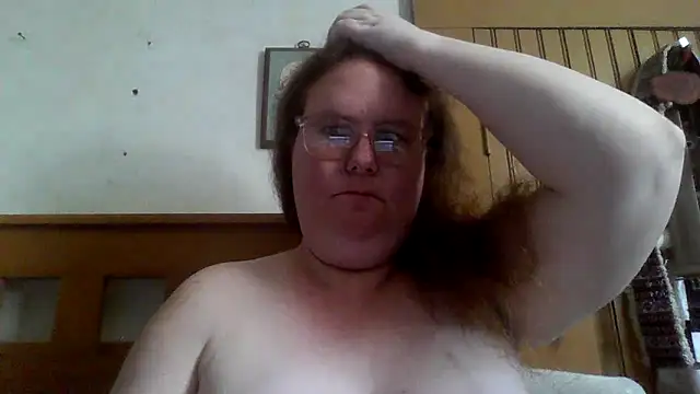 Snapshot of naughty_queen1 chatting on May 7, 7:08 pm naughty queen1 online show from May 7, 7:08 pm