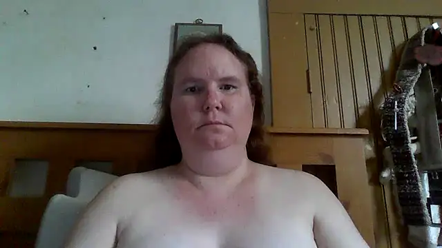 Snapshot of naughty_queen1 chatting on May 15, 7:54 pm naughty queen1 online show from May 15, 7:54 pm