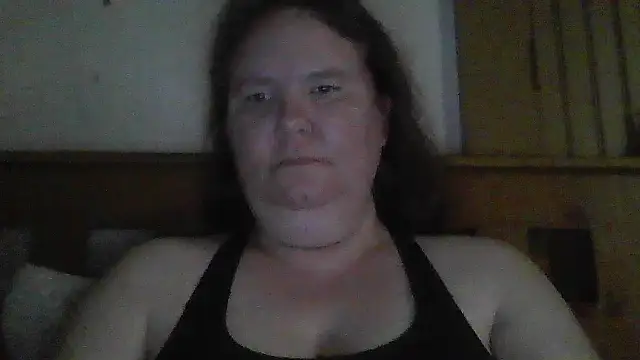 Snapshot of naughty_queen1 chatting on May 17, 10:44 am naughty queen1 online show from May 17, 10:44 am
