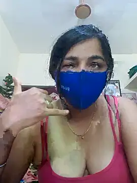 Snapshot of Tamil_Luckly_girl chatting on June 14, 8:49 am Tamil Luckly girl online show from June 14, 8:49 am