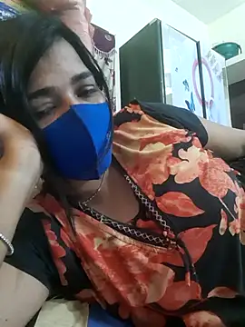 Snapshot of Tamil_Luckly_girl chatting on June 23, 5:49 am Tamil Luckly girl online show from June 23, 5:49 am