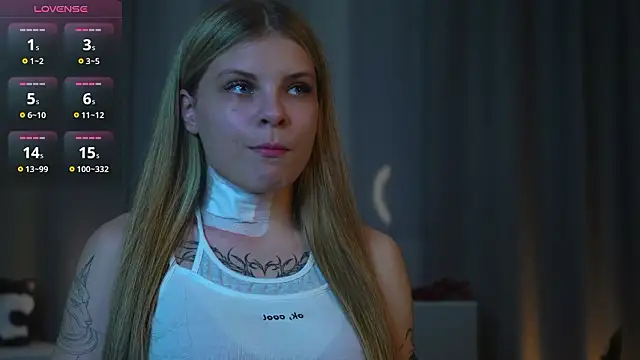 ZofiaPantano online show from March 22, 3:04 pm