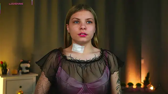 ZofiaPantano online show from April 8, 2:17 pm