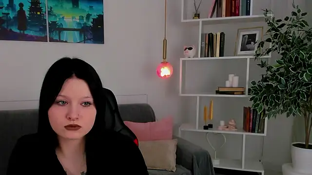 RoseTurner online show from February 17, 4:42 am