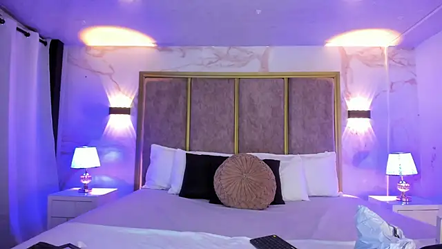 PerlaRogerss  online show from March 27, 10:59 am