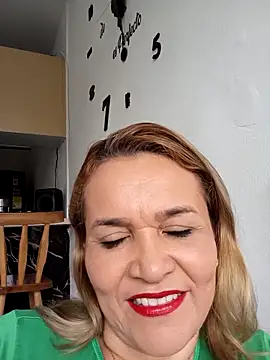 charlotte milf30 online show from March 22, 7:28 pm