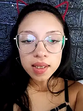 Moondefuego online show from March 21, 12:21 pm