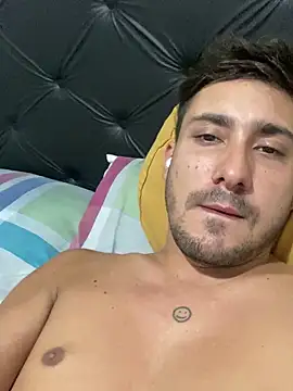 Snapshot of Heytincho chatting on February 18, 9:27 am Heytincho online show from February 18, 9:27 am