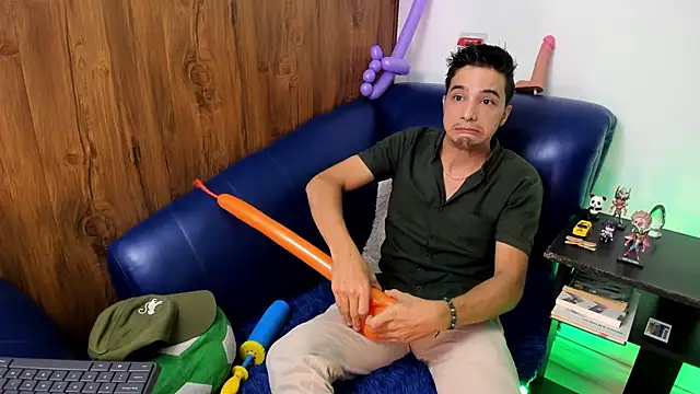 bad boy cum  online show from March 26, 9:31 pm