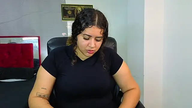 goodgirlxxl online show from May 9, 12:27 am