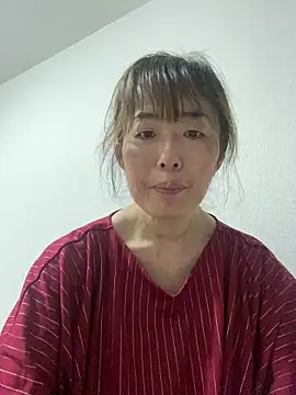hanaworld online show from May 20, 6:25 pm