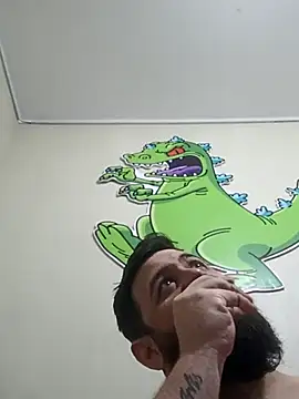 Snapshot of bad_baby_7 chatting on February 19, 5:25 am bad baby 7 online show from February 19, 5:25 am