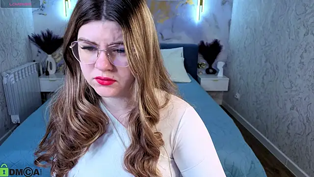 zoe j0y online show from April 5, 1:25 am