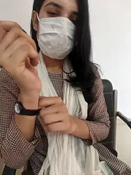 Snapshot of tanzum_khan3202 chatting on March 14, 8:09 am tanzum khan3202 online show from March 14, 8:09 am