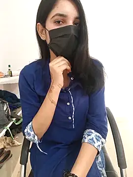 Snapshot of tanzum_khan3202 chatting on March 18, 11:02 am tanzum khan3202 online show from March 18, 11:02 am