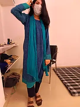 Snapshot of tanzum_khan3202 chatting on March 29, 7:30 am tanzum khan3202 online show from March 29, 7:30 am