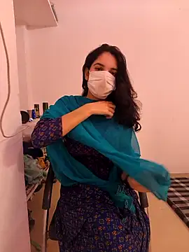 Snapshot of tanzum_khan3202 chatting on April 1, 6:58 am tanzum khan3202 online show from April 1, 6:58 am