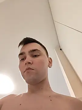 Snapshot of JohnnyNenlot chatting on February 17, 6:36 pm JohnnyNenlot online show from February 17, 6:36 pm