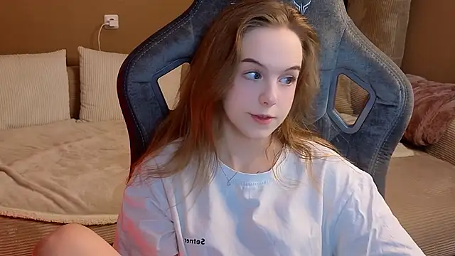 icesteam online show from March 19, 9:02 am