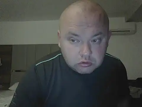 Rob1874 online show from March 5, 1:12 am