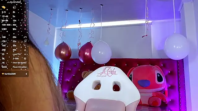 amy ker m online show from March 22, 2:09 pm